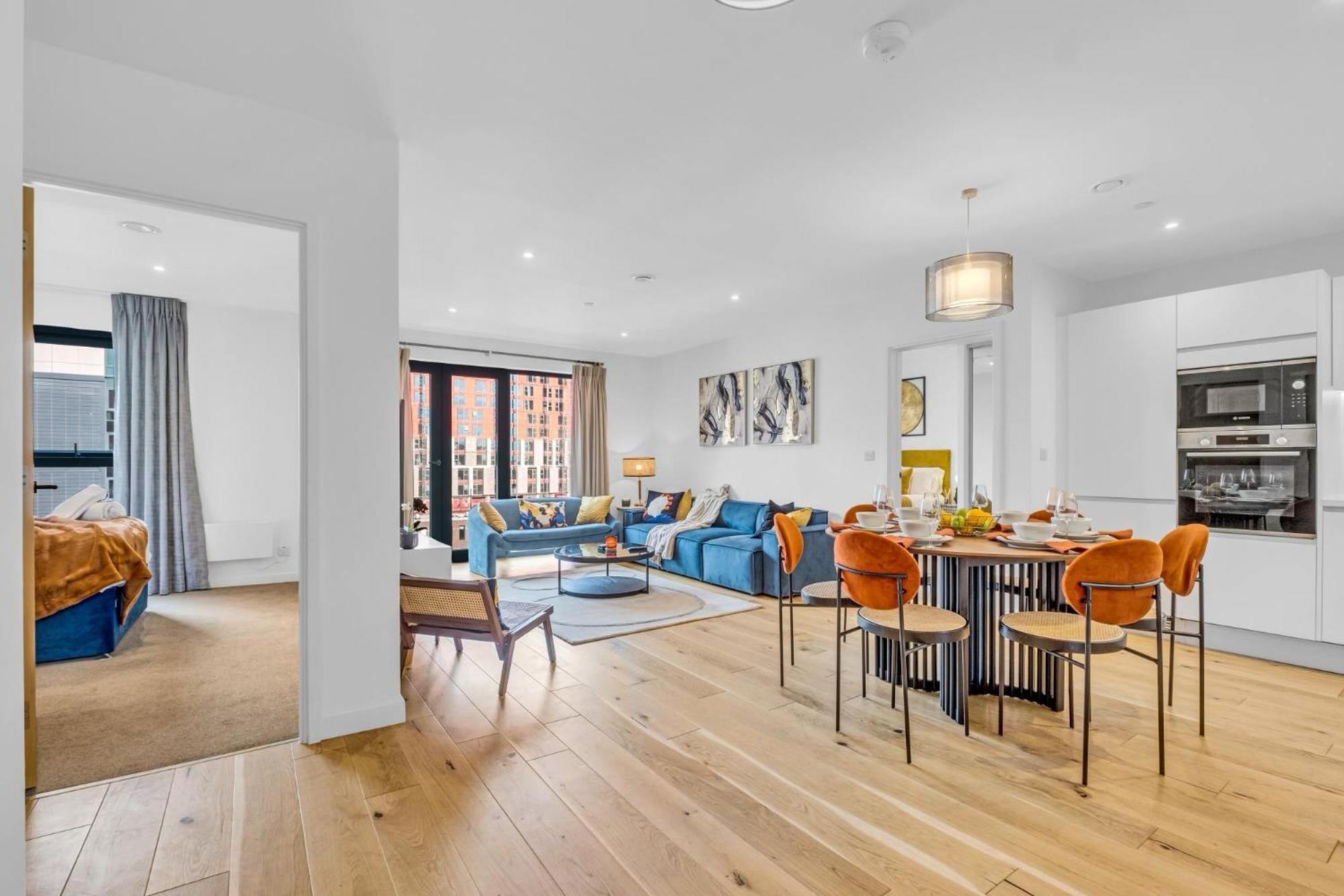 Apartment Luxurious & Glamorous Centrally Located 2 Bedroom 2 Bathroom - - Secure Parking - Netflix Birmingham